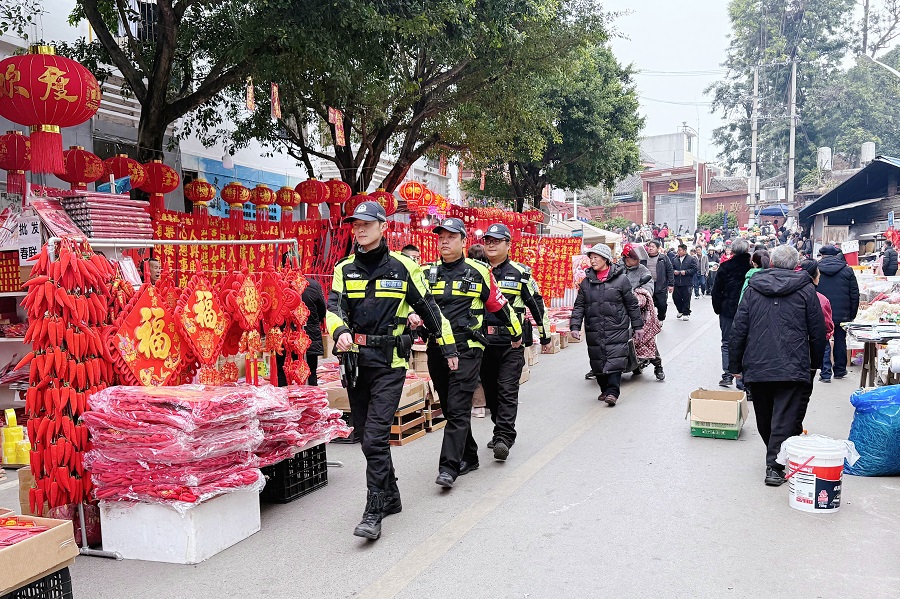 昭通永善警方开展风险隐患排查整治行动 守护群众安全_新华网(图3)